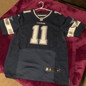 Former Cowboys Cole Beasley Jersey